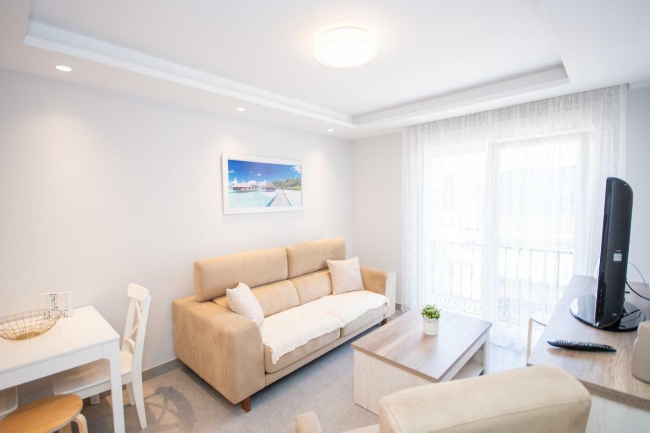 Cubo'S Apartamento Tivoli B3 ベナルマデナ エクステリア 写真