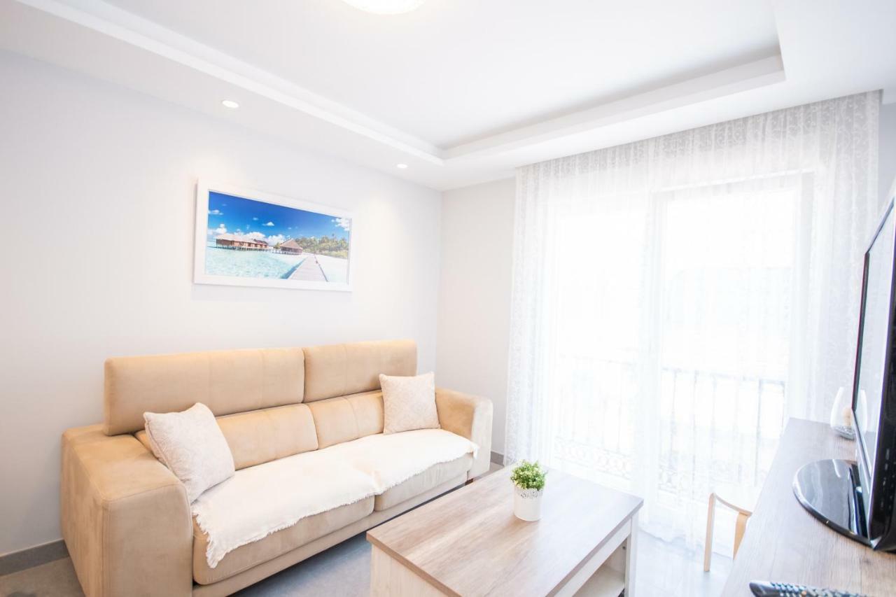 Cubo'S Apartamento Tivoli B3 ベナルマデナ エクステリア 写真